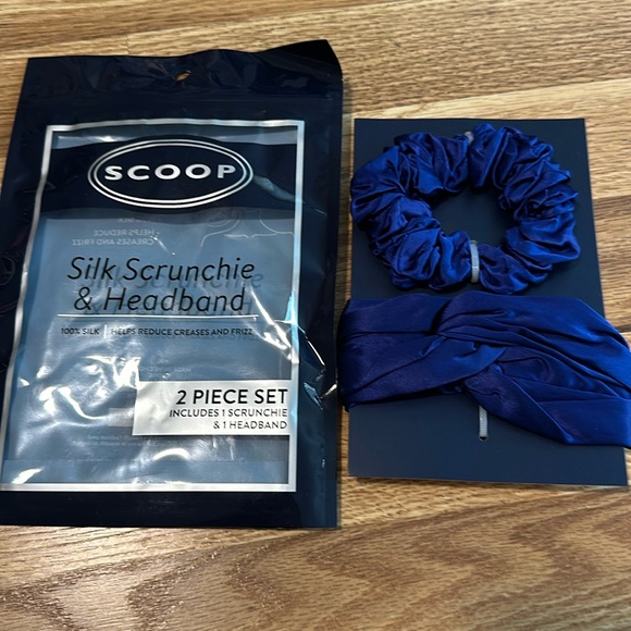 Accessories - 100% silk, scrunchie, and headband color blue